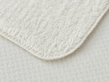 Покрывало Софи де Марко Аманда (молоко)