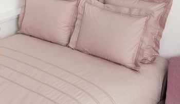 Комплект постельного белья с оборкой BOVI АКЦЕНТ пудрово-розовый